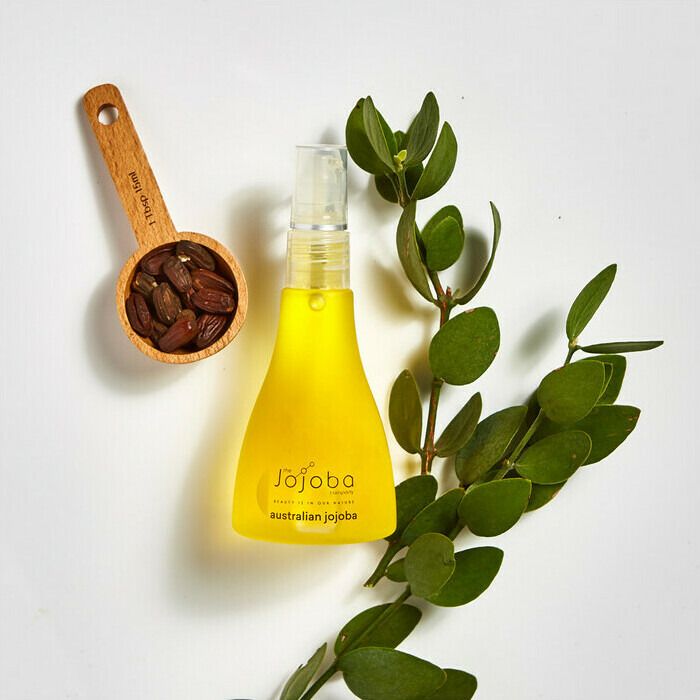 công dụng dầu jojoba với tóc